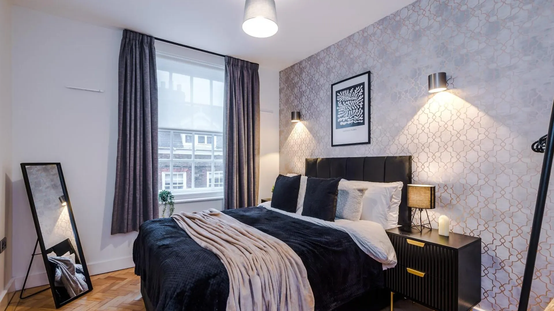 Central York Penthouse With Private Roof Terrace Appartement