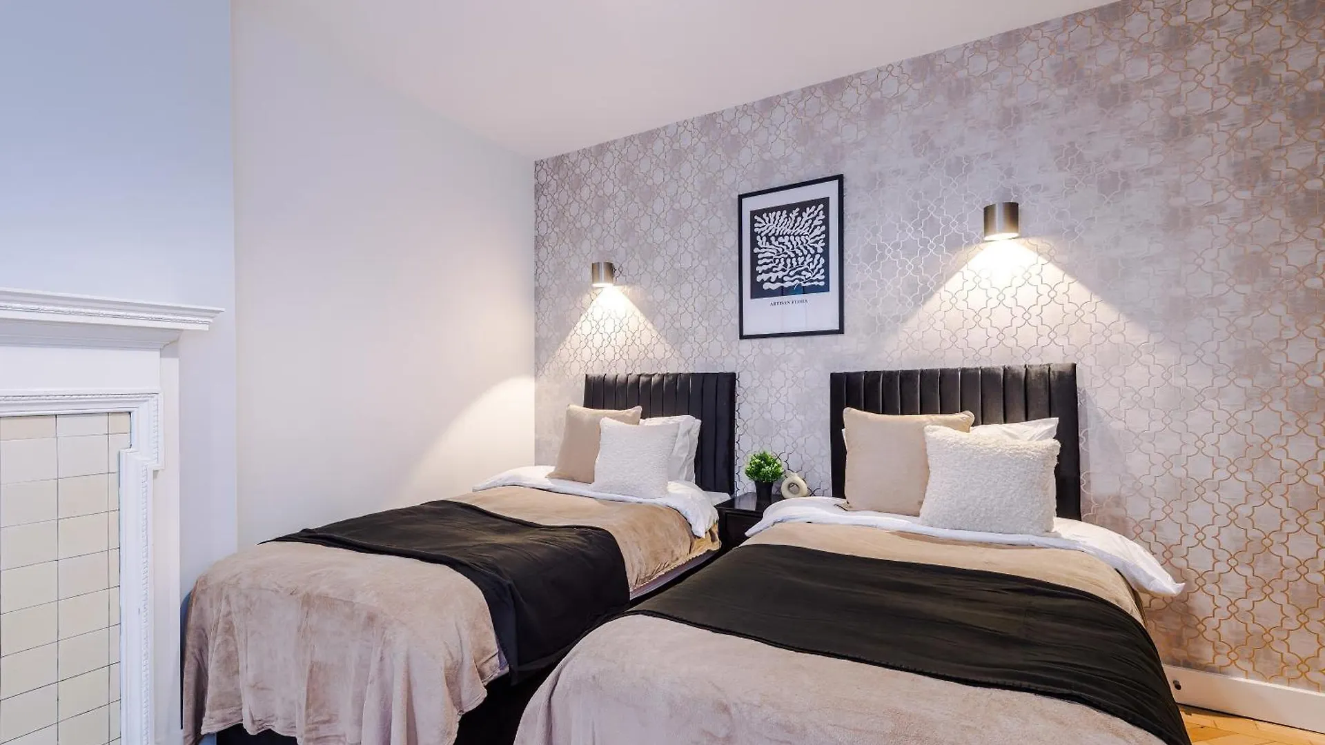Central York Penthouse With Private Roof Terrace Appartement